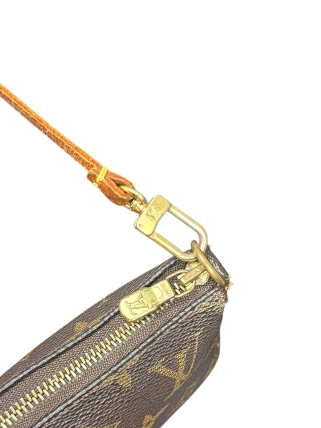 Louis Vuitton Pochette Accessoires Handtasche Monogram Braun