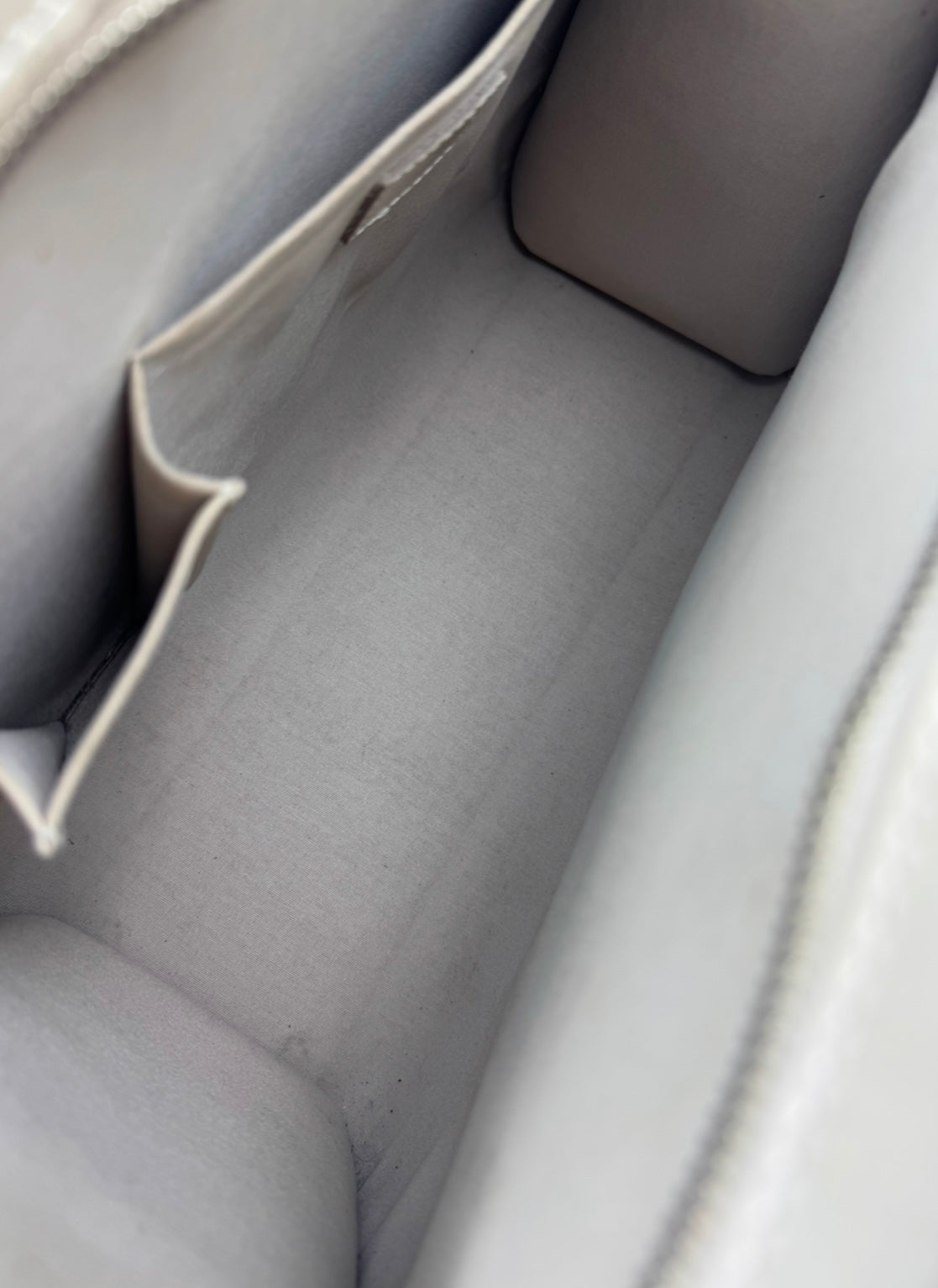 Louis Vuitton Madeleine GM Handtasche Epi Leder Weiß