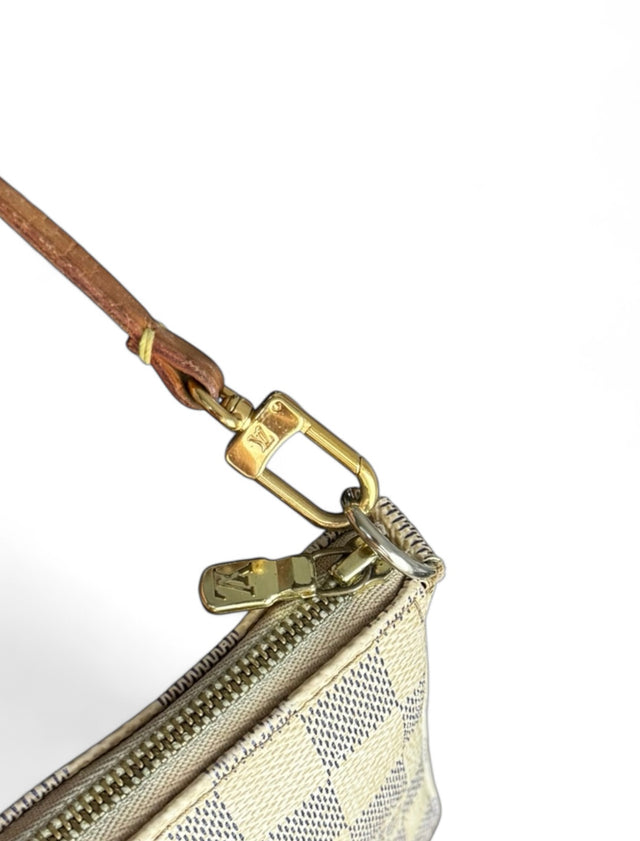 Louis Vuitton Pochette Accessoires Handtasche Damier Azur