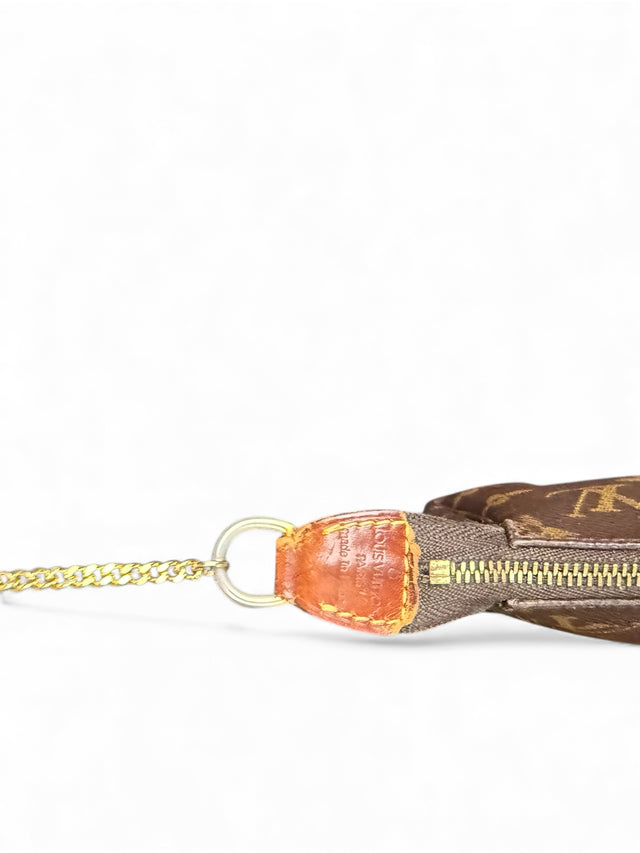 Louis Vuitton Pochette Accessoires Handtasche Monogram Braun