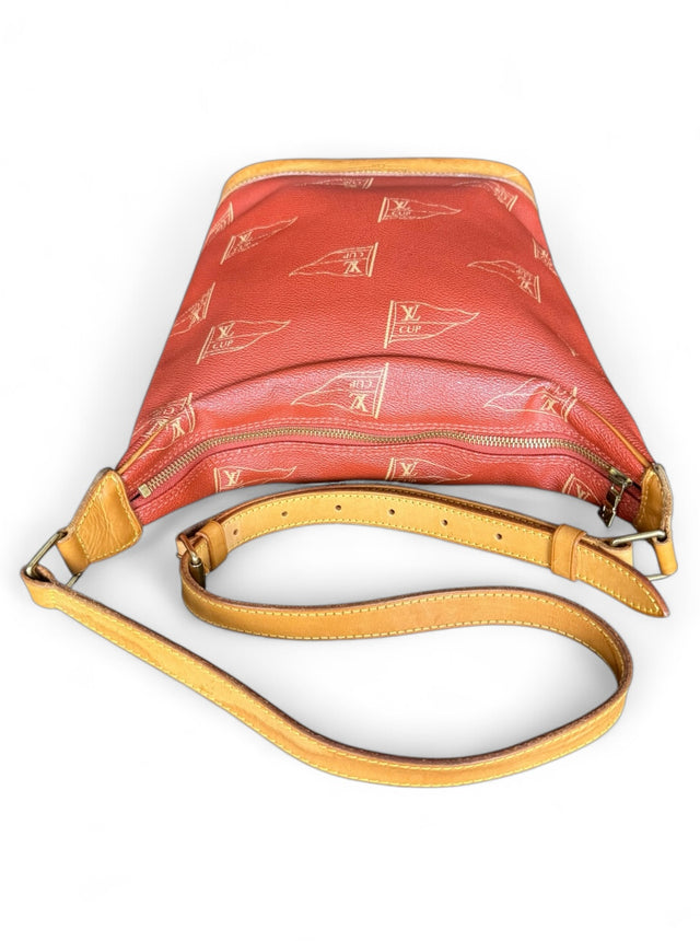 Louis Vuitton Americas Cup Handtasche Umhängetasche
Crossbody