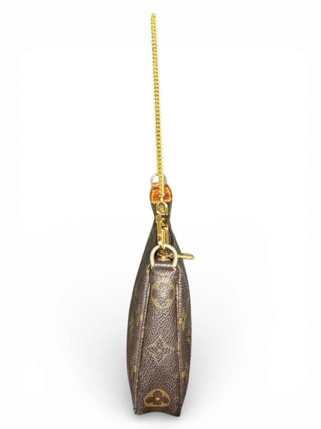 Louis Vuitton Pochette Accessoires Handtasche Monogram Braun