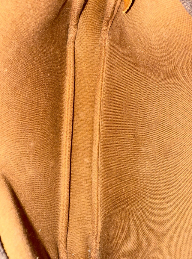 Louis Vuitton Pochette Accessoires Handtasche Monogram Braun