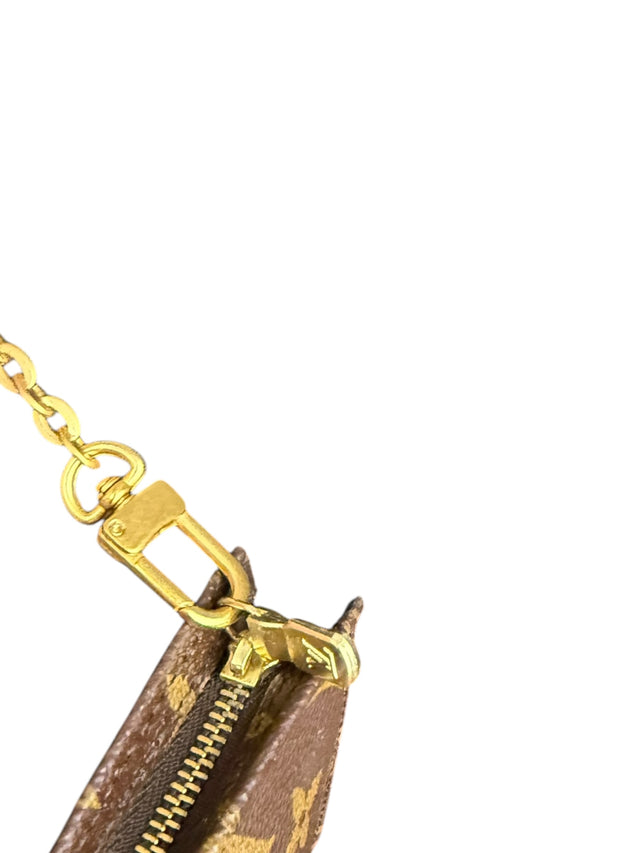 Louis Vuitton Pochette Accessoires Handtasche Baguette Monogram Braun