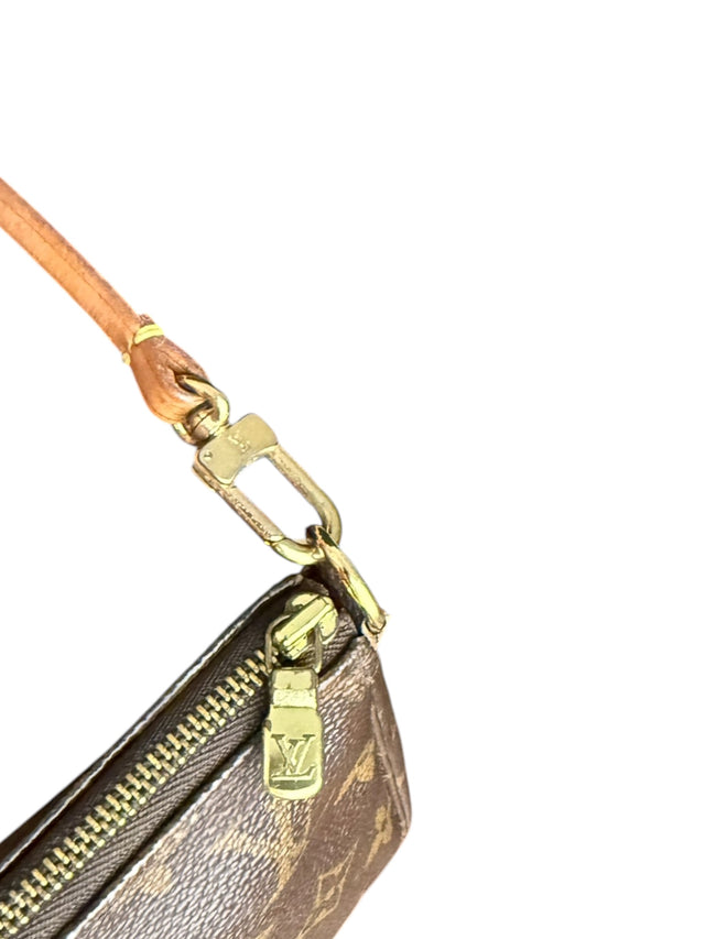 Louis Vuitton Pochette Accessoires Handtasche Monogram Braun