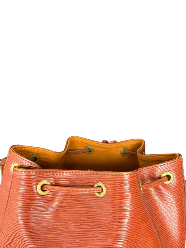 Louis Vuitton Sac Noe Petit Handtasche Epi Leder Braun Orange