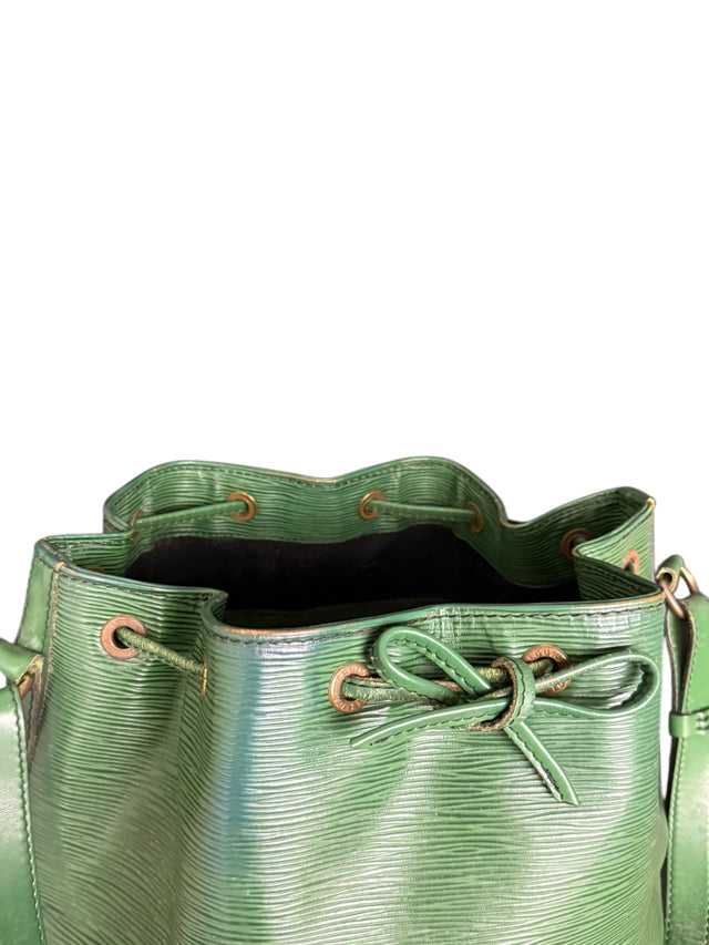 Louis Vuitton Sac Noe Grande Handtasche Epi Leder Grün