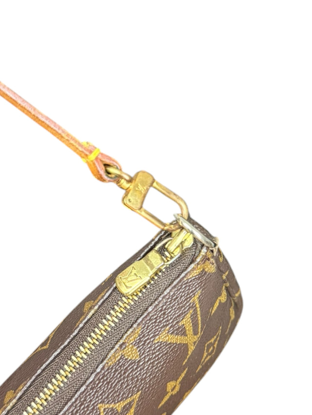Louis Vuitton Pochette Accessoires Handtasche Monogram Braun