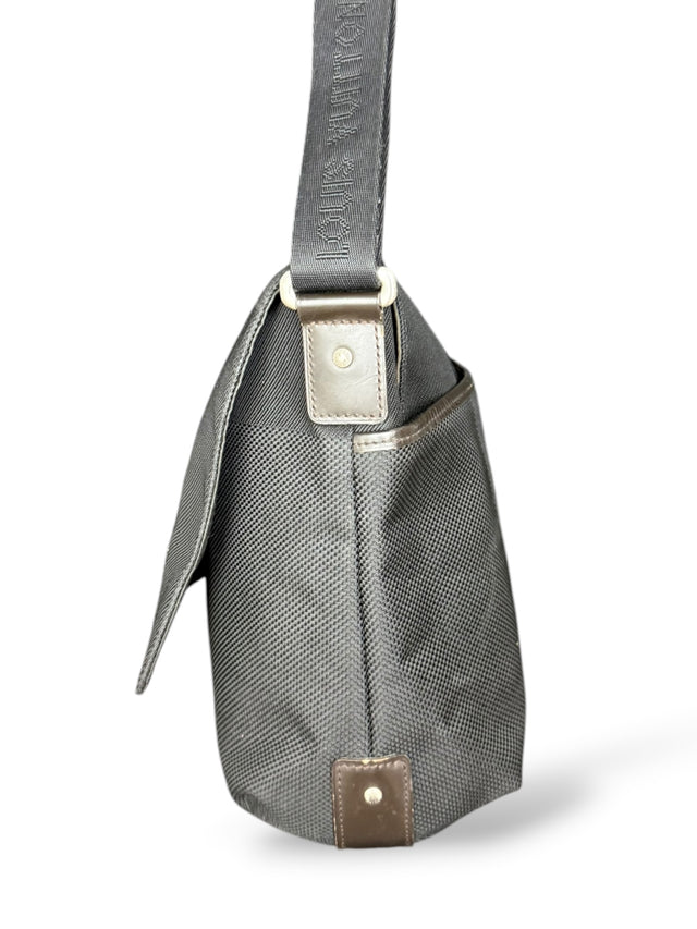 Louis Vuitton Geant Messenger Crossbody Umhängetasche