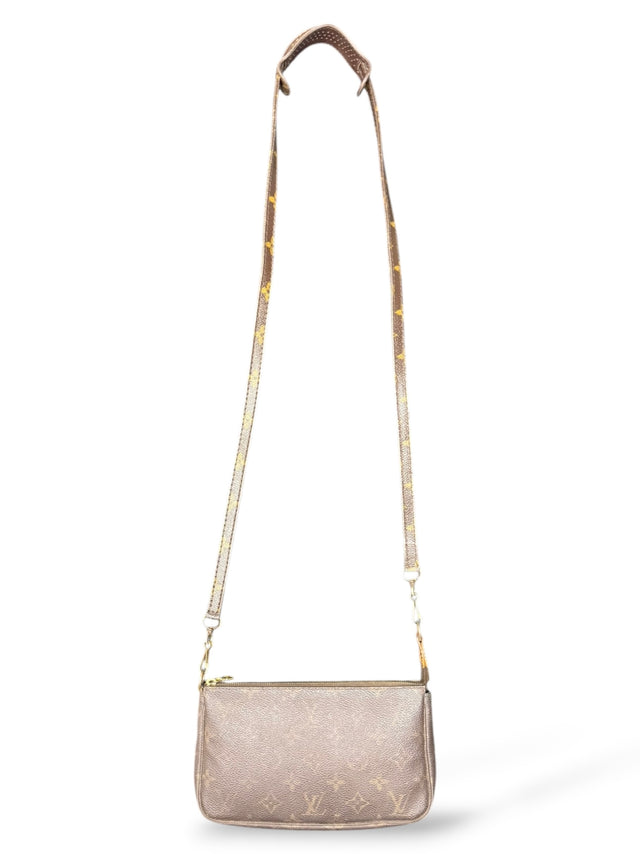 Louis Vuitton Pochette Accessoires Handtasche Crossbody Monogram Braun