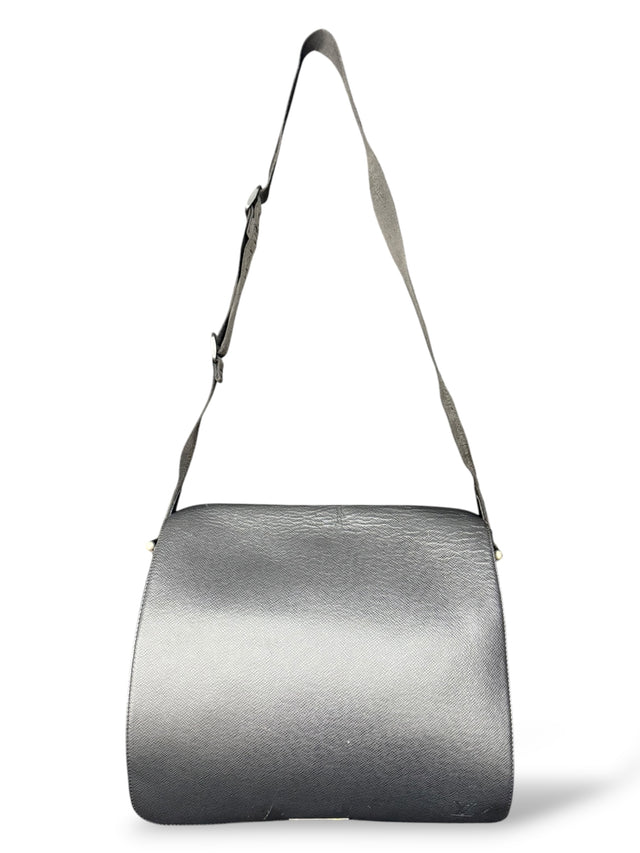 Louis Vuitton Victor Messenger Crossbody Umhängetasche Taiga