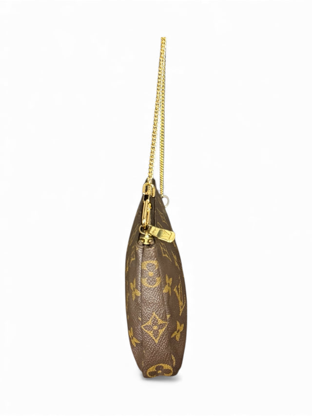 Louis Vuitton Pochette Accessoires Handtasche Baguette Monogram Braun