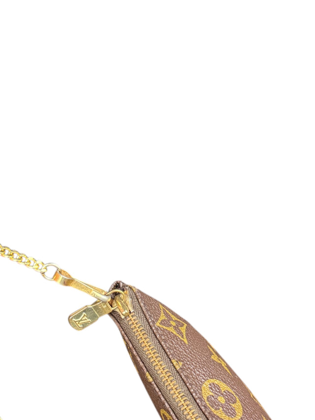 Louis Vuitton Pochette Accessoires Handtasche Baguette Monogram Braun