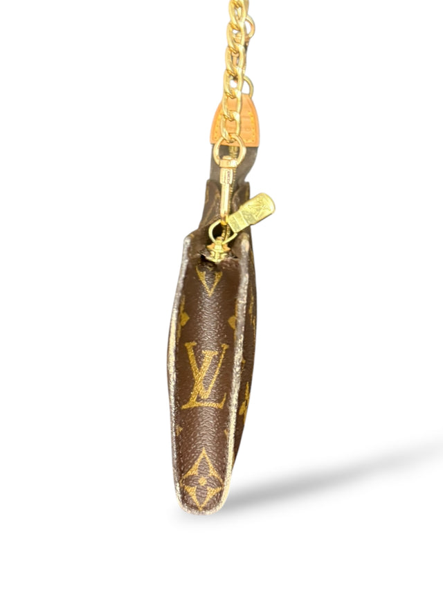 Louis Vuitton Pochette Accessoires Handtasche Baguette Monogram Braun