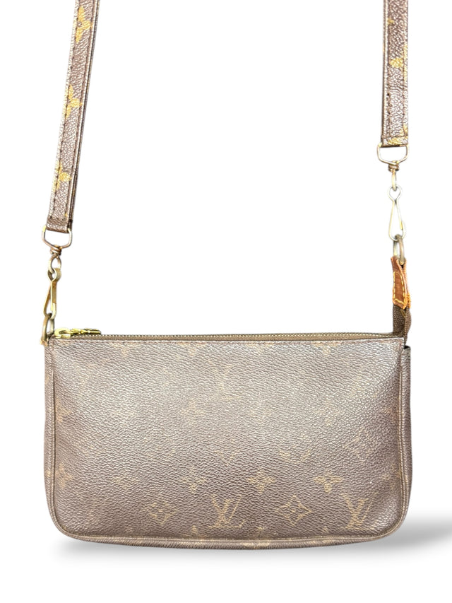 Louis Vuitton Pochette Accessoires Handtasche Crossbody Monogram Braun