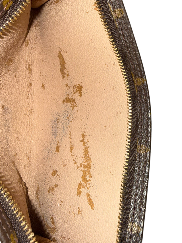 Louis Vuitton Pochette Accessoires Handtasche Baguette Monogram Braun