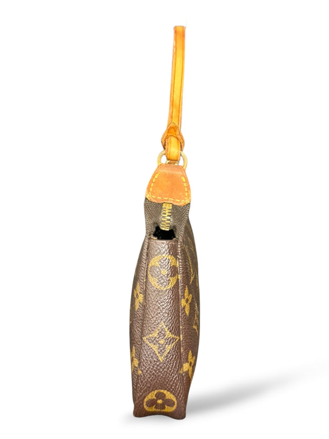 Louis Vuitton Pochette Accessoires Handtasche Monogram Braun