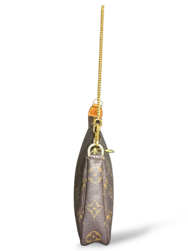 Louis Vuitton Pochette Accessoires Handtasche Monogram Braun