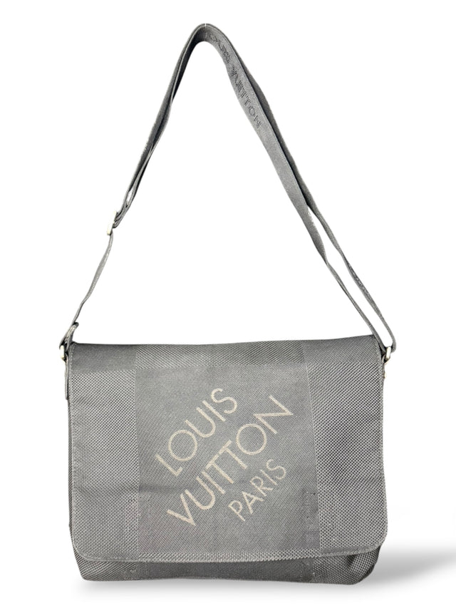 Louis Vuitton Geant Messenger Crossbody Umhängetasche