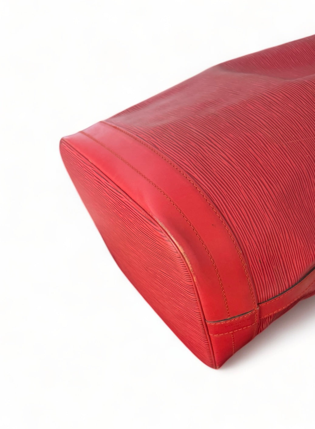 Louis Vuitton Sac Noe Grande Handtasche Epi Leder Rot