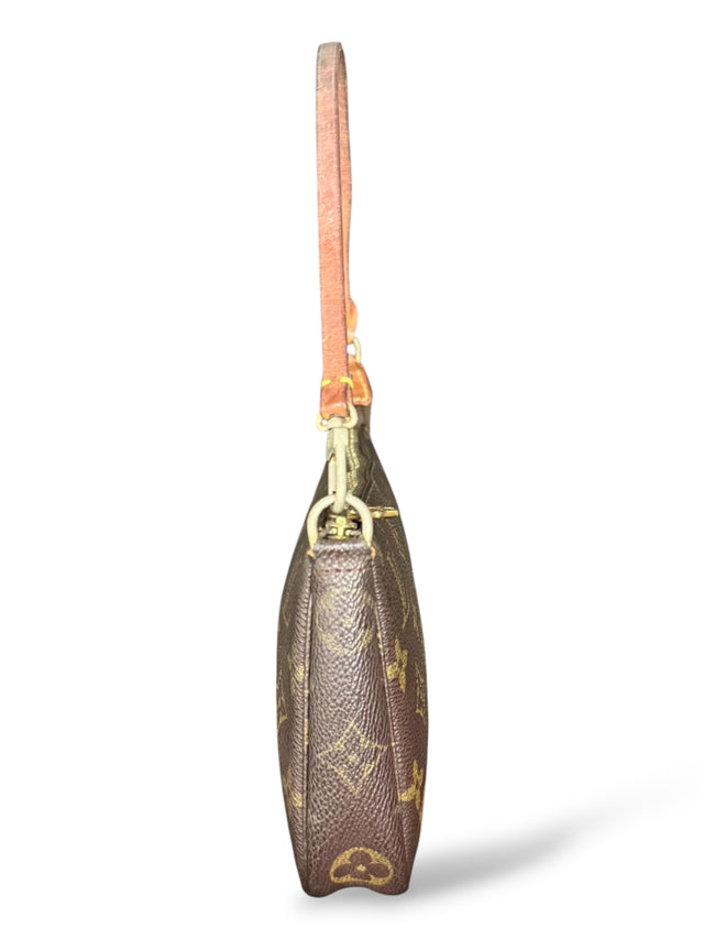 Louis Vuitton Pochette Accessoires Handtasche Monogram Braun