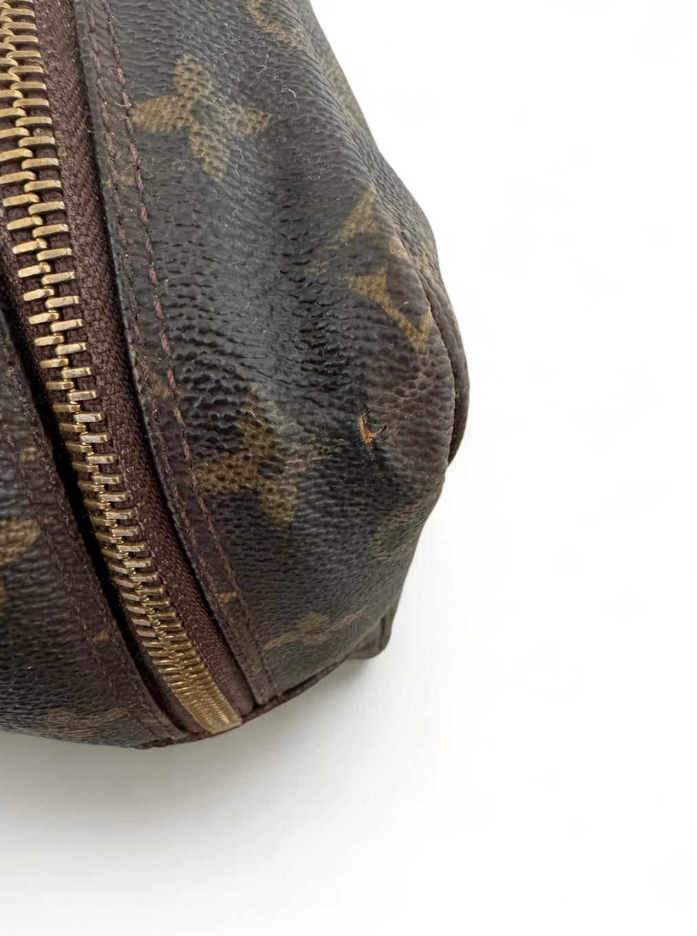 Louis Vuitton Kosmetiktasche Etui Kulturbeutel Toilett 28 Clutch